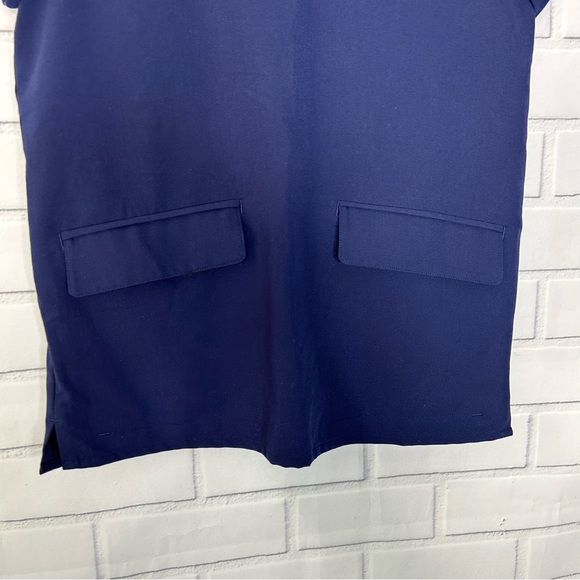Figs Dolores Flap Pocket Scrub Top in dark blue size XXS - Picture 6 of 6